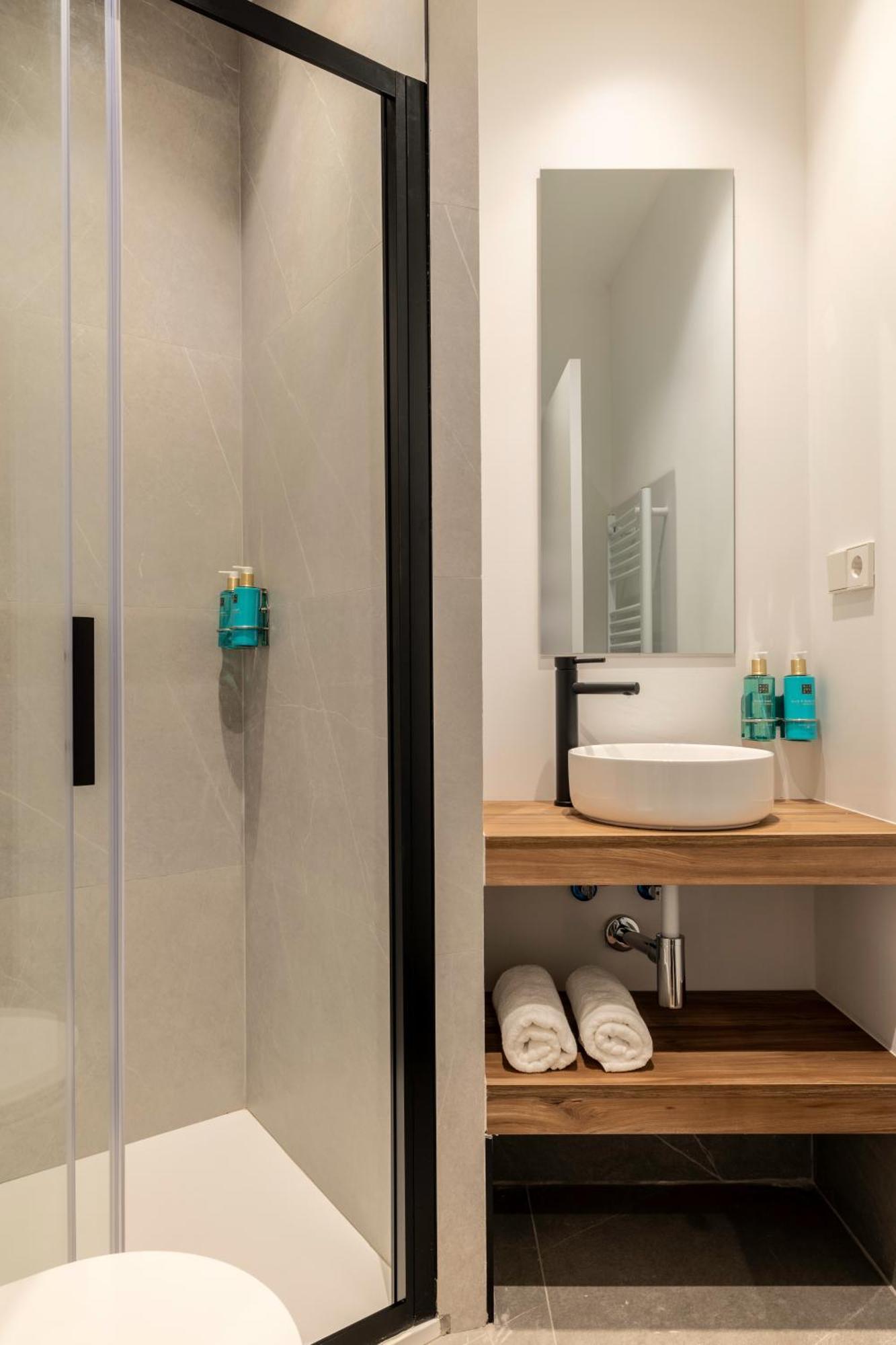 New Designed Flat 3 Bedrooms 2 Showers Мадрид Екстериор снимка
